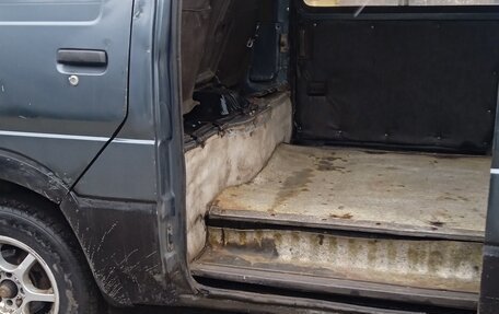 Nissan Vanette II, 1989 год, 118 000 рублей, 17 фотография