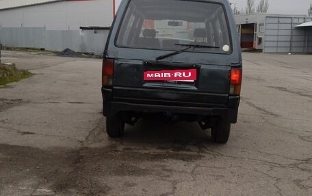 Nissan Vanette II, 1989 год, 118 000 рублей, 5 фотография