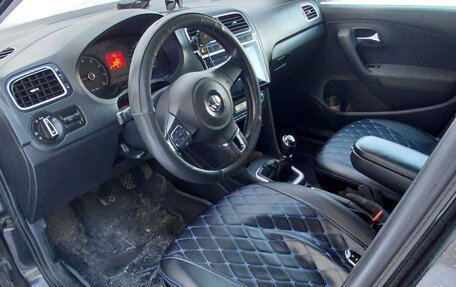 Volkswagen Polo VI (EU Market), 2013 год, 750 000 рублей, 8 фотография