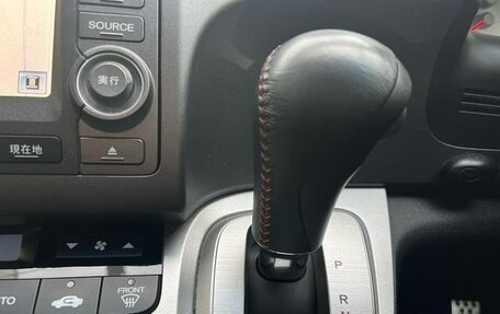 Honda Stream II, 2011 год, 1 012 000 рублей, 17 фотография