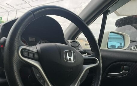 Honda Stream II, 2011 год, 1 012 000 рублей, 24 фотография