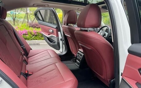 BMW 3 серия, 2022 год, 10 фотография