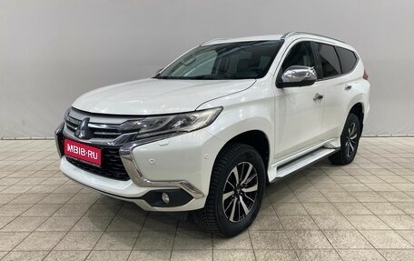 Mitsubishi Pajero Sport III рестайлинг, 2016 год, 3 209 000 рублей, 1 фотография