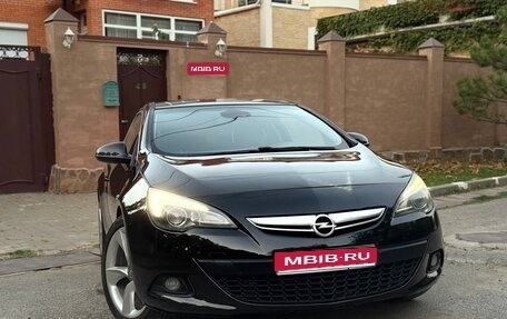Opel Astra J, 2013 год, 830 000 рублей, 1 фотография