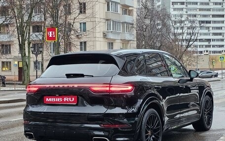 Porsche Cayenne III, 2018 год, 5 990 000 рублей, 1 фотография