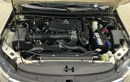 Mitsubishi Pajero Sport III рестайлинг, 2016 год, 3 209 000 рублей, 28 фотография