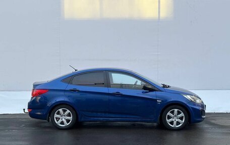 Hyundai Solaris II рестайлинг, 2011 год, 540 000 рублей, 4 фотография