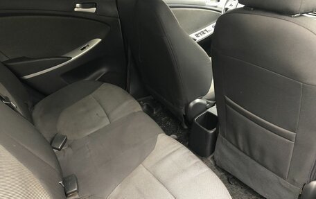 Hyundai Solaris II рестайлинг, 2011 год, 540 000 рублей, 11 фотография