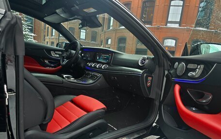 Mercedes-Benz E-Класс, 2019 год, 3 730 000 рублей, 14 фотография