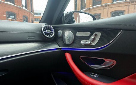 Mercedes-Benz E-Класс, 2019 год, 3 730 000 рублей, 20 фотография