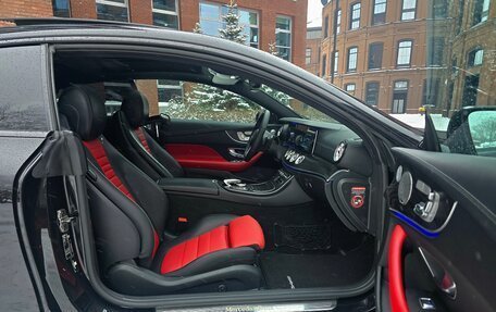 Mercedes-Benz E-Класс, 2019 год, 3 730 000 рублей, 15 фотография