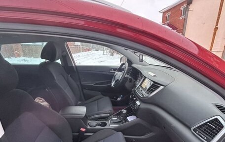 Hyundai Tucson III, 2018 год, 2 550 000 рублей, 12 фотография