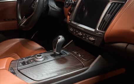 Maserati Levante I, 2018 год, 4 500 000 рублей, 11 фотография