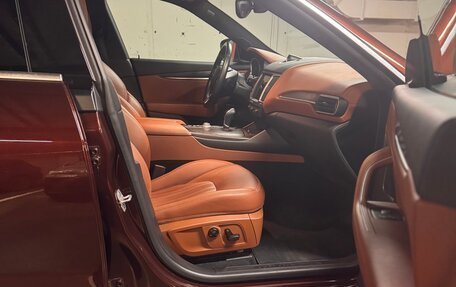 Maserati Levante I, 2018 год, 4 500 000 рублей, 12 фотография