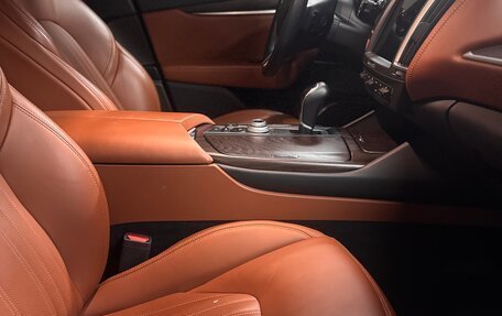 Maserati Levante I, 2018 год, 4 500 000 рублей, 14 фотография