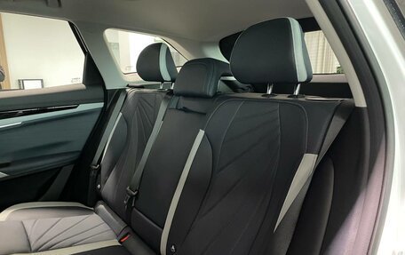 Geely Atlas, 2025 год, 3 970 990 рублей, 10 фотография