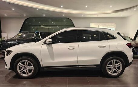 Mercedes-Benz GLA, 2023 год, 3 400 444 рублей, 3 фотография