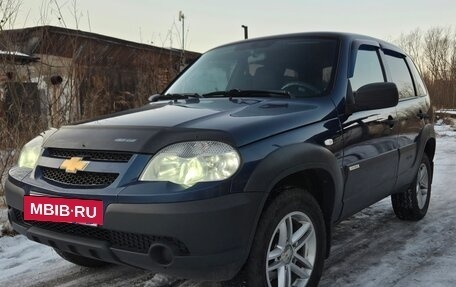Chevrolet Niva I рестайлинг, 2016 год, 750 000 рублей, 4 фотография