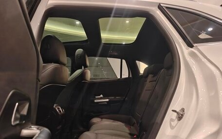 Mercedes-Benz GLA, 2023 год, 3 400 444 рублей, 12 фотография