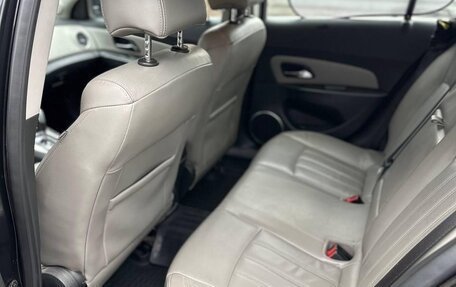 Chevrolet Cruze II, 2012 год, 900 000 рублей, 4 фотография