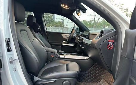 Mercedes-Benz GLB, 2023 год, 1 900 444 рублей, 9 фотография