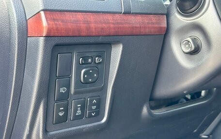 Toyota Land Cruiser Prado 150 рестайлинг 2, 2014 год, 3 290 000 рублей, 17 фотография