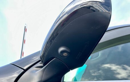 Toyota Land Cruiser Prado 150 рестайлинг 2, 2014 год, 3 290 000 рублей, 14 фотография