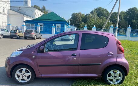 Peugeot 107 I рестайлинг, 2012 год, 380 000 рублей, 3 фотография