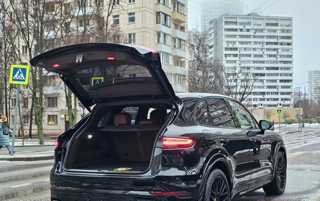 Porsche Cayenne III, 2018 год, 5 990 000 рублей, 7 фотография