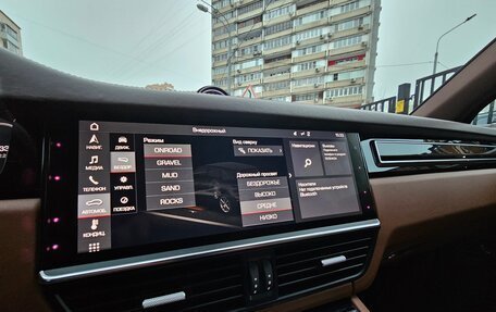 Porsche Cayenne III, 2018 год, 5 990 000 рублей, 8 фотография