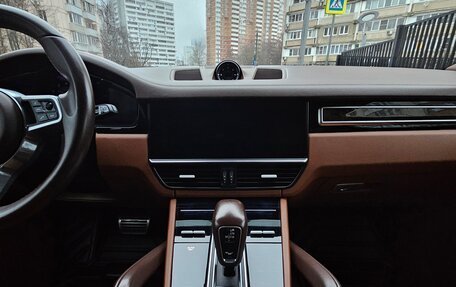 Porsche Cayenne III, 2018 год, 5 990 000 рублей, 17 фотография