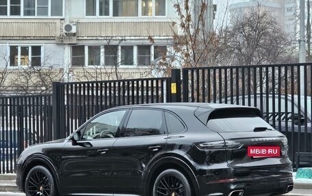 Porsche Cayenne III, 2018 год, 5 990 000 рублей, 23 фотография