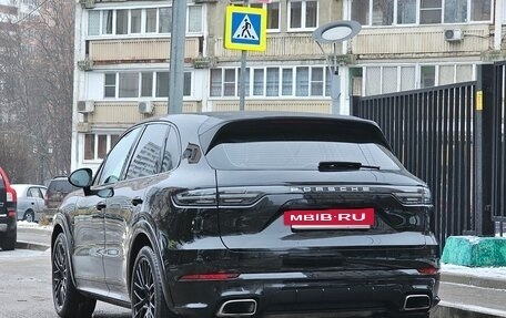 Porsche Cayenne III, 2018 год, 5 990 000 рублей, 27 фотография