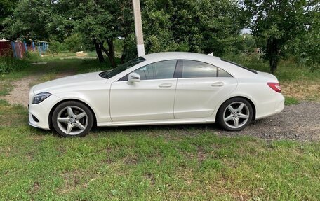 Mercedes-Benz CLS, 2015 год, 2 100 000 рублей, 2 фотография