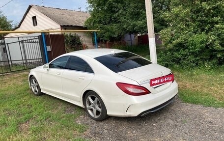 Mercedes-Benz CLS, 2015 год, 2 100 000 рублей, 3 фотография