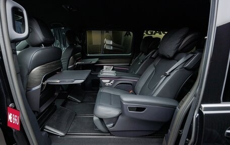 Mercedes-Benz V-Класс, 2025 год, 14 870 000 рублей, 28 фотография