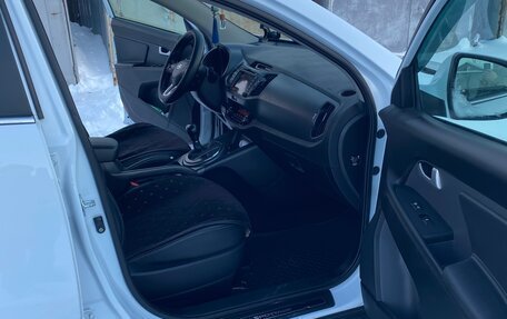 KIA Sportage III, 2011 год, 1 100 000 рублей, 2 фотография