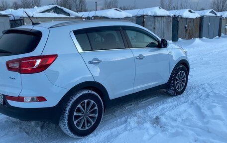 KIA Sportage III, 2011 год, 1 100 000 рублей, 10 фотография