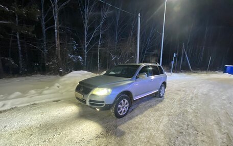 Volkswagen Touareg III, 2004 год, 1 100 000 рублей, 4 фотография