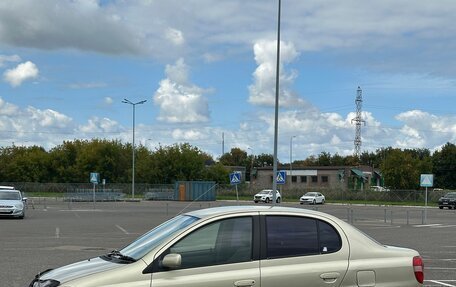 Toyota Platz, 2002 год, 250 000 рублей, 6 фотография