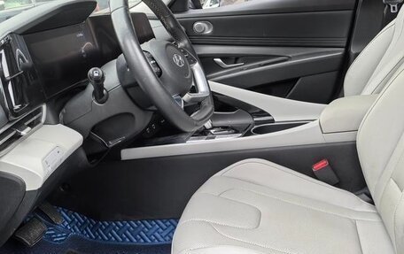 Hyundai Elantra, 2022 год, 1 290 000 рублей, 7 фотография