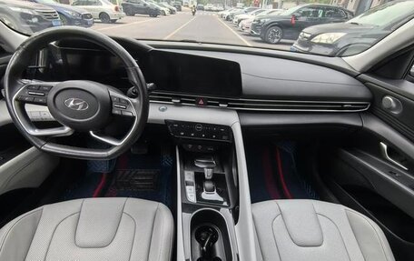 Hyundai Elantra, 2022 год, 1 290 000 рублей, 8 фотография