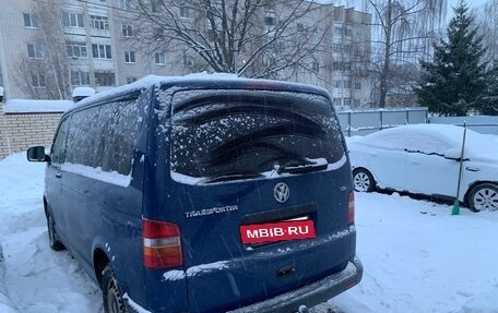 Volkswagen Transporter T5 рестайлинг, 2003 год, 870 000 рублей, 13 фотография
