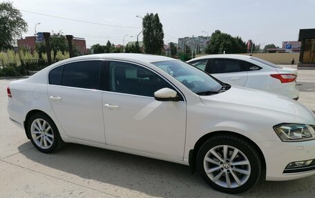 Volkswagen Passat B7, 2011 год, 1 350 000 рублей, 1 фотография