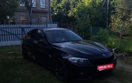 BMW 5 серия, 2012 год, 1 374 000 рублей, 2 фотография
