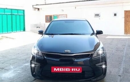 KIA Rio IV, 2019 год, 1 450 000 рублей, 2 фотография
