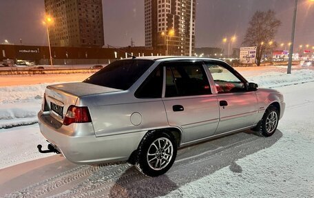 Daewoo Nexia I рестайлинг, 2012 год, 280 000 рублей, 3 фотография