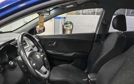 KIA Rio III рестайлинг, 2011 год, 550 000 рублей, 8 фотография