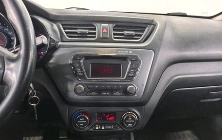 KIA Rio III рестайлинг, 2011 год, 550 000 рублей, 14 фотография