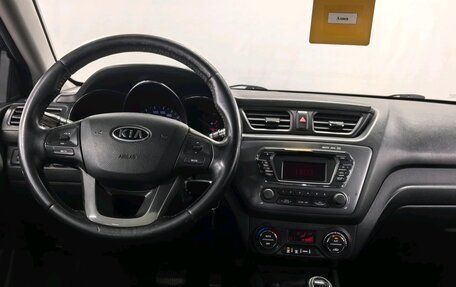 KIA Rio III рестайлинг, 2011 год, 550 000 рублей, 12 фотография